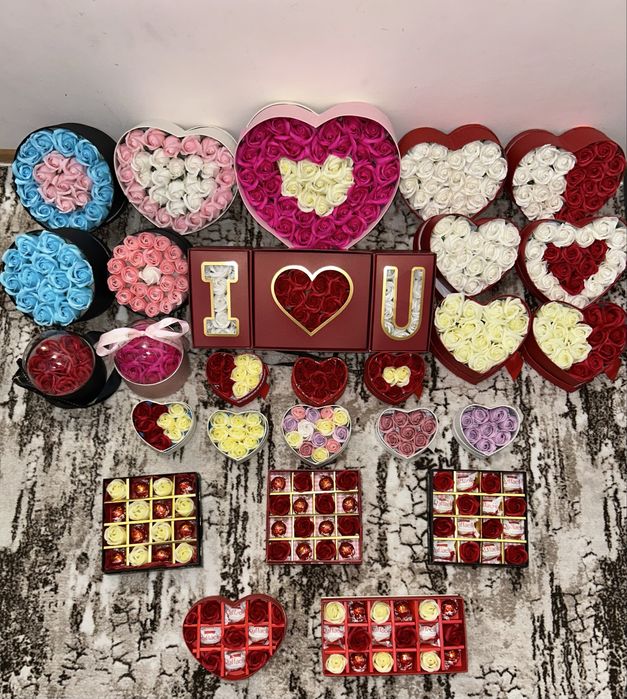Кутия с рози / кутия с рози и бонбони