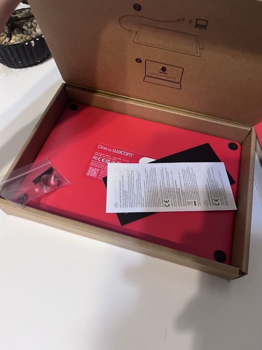 Графический планшет с стилусом One by Wacom