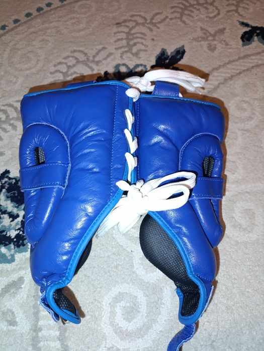 Продам шлем для мма,бокс,кикбокс и тд