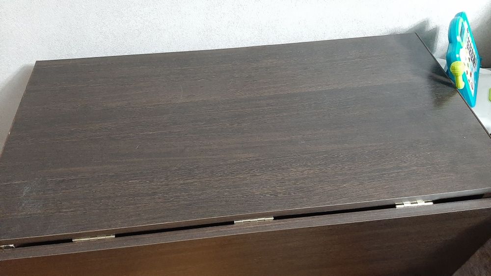 Продаётся стол тумба