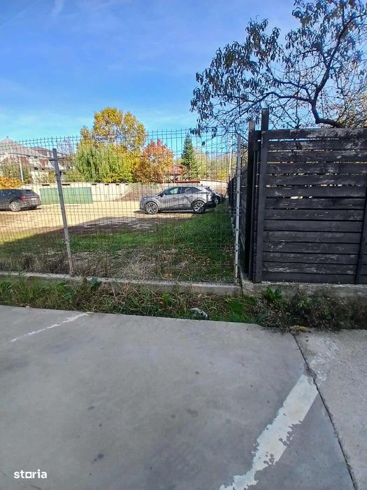 Vede din camera Padurea Rosu la200m, STB 200 m,etj 2 din3,lift,mobilat