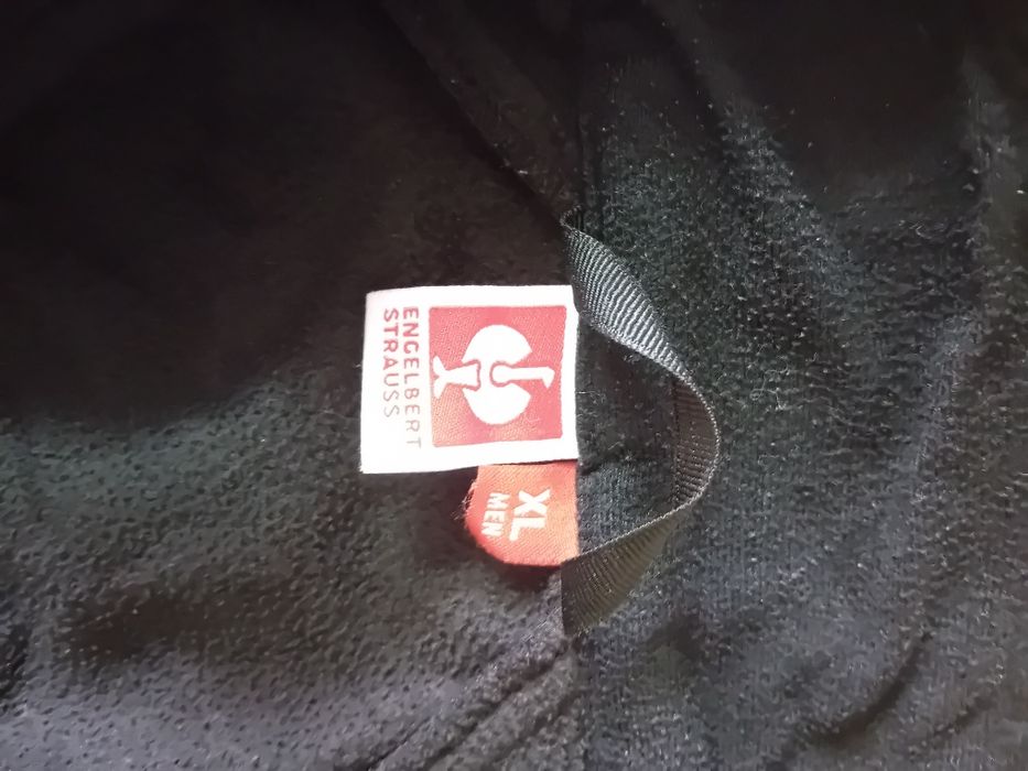 Polar Engelbert Strauss.