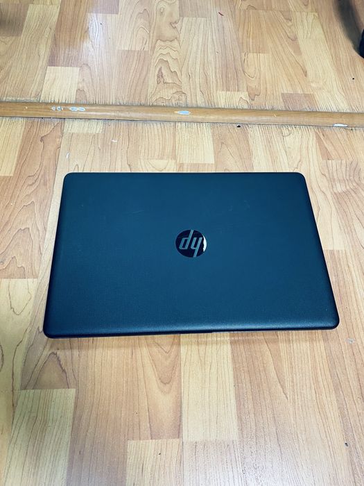 Продам ноутбук i5-7500 шустрый