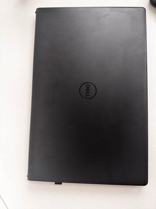Бизнес ноутбук dell vostro 3510