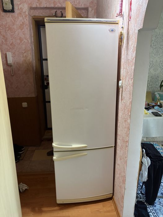холодильник Минс