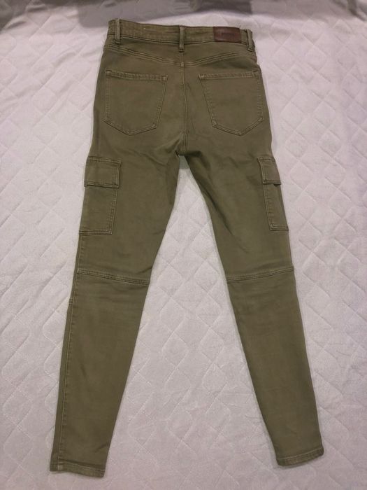 Blugi skinny Stradivarius cu talie înaltă