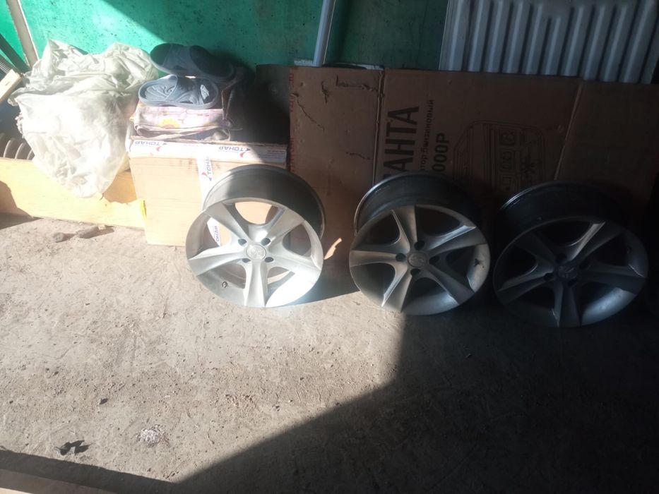 Продаю диски R15 разболтовка 4х100
