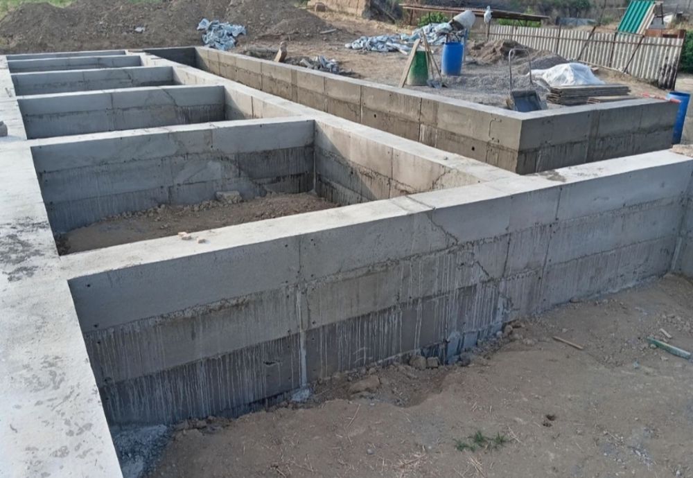 Suvoq beton kafel styashka