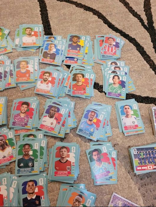 Panini World Cup 2026 Stickers - peste 700 dubluri