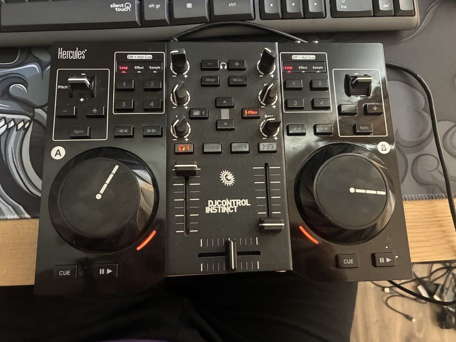 DJ Control Instinct Hercules