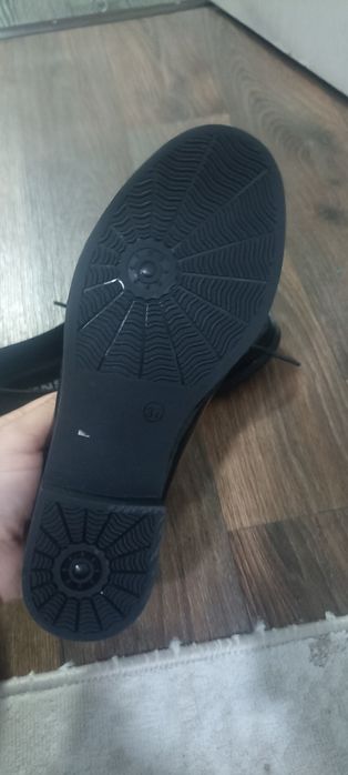 Продам новые мокасины