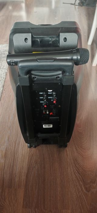 Безжична преносима тонколона Akai