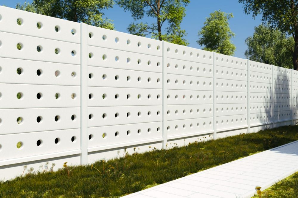 Vindem garduri din fier forjat și porți