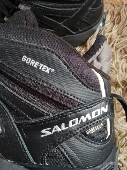 Оригинален Salomon  Gore-tex номер 45  1/3