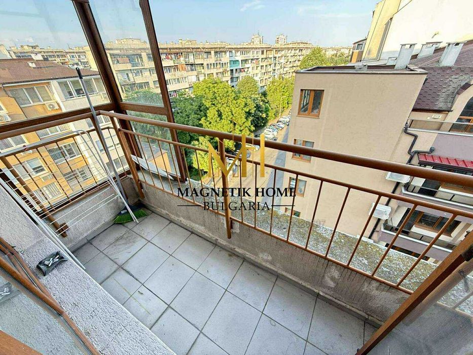 Кокетен едностаен апартамент с гледка към Парк Изгрев