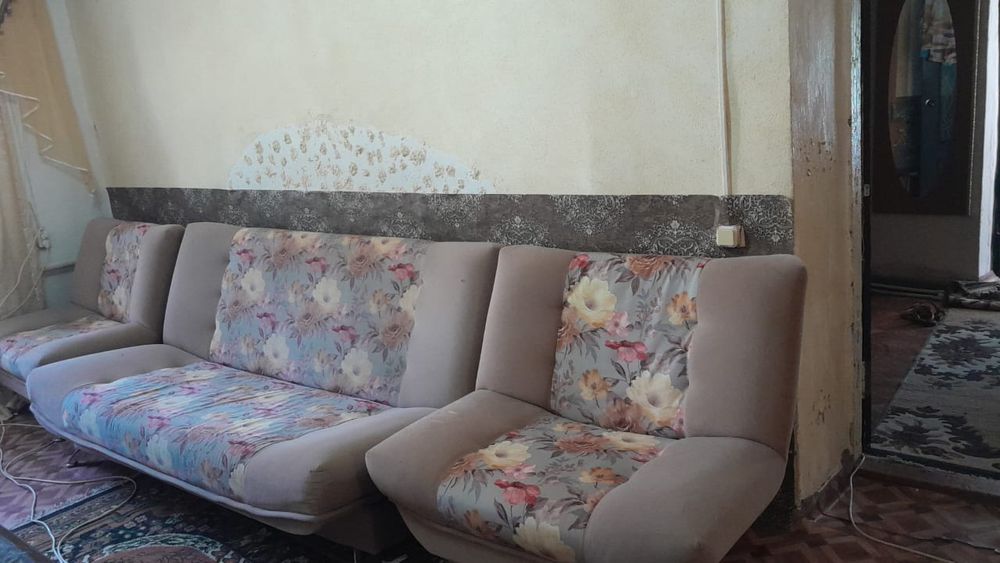 Продам мягкий уголок.