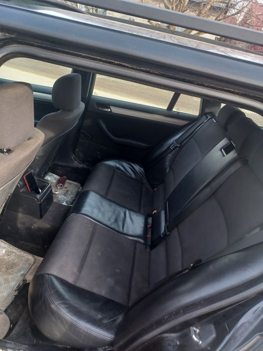 Vand  sau schimb bmw e46 320d