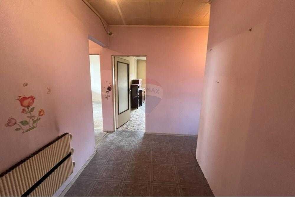 Продава се Многостаен апартамент в Шумен, Математическа гимназия - 103 кв.м за 966 €/кв.м - Снимка #8