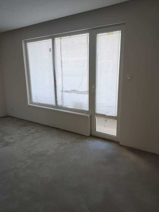 Продава се Тристаен апартамент в Пловдив, Въстанически - 92 кв.м за 1399 €/кв.м - Снимка #1