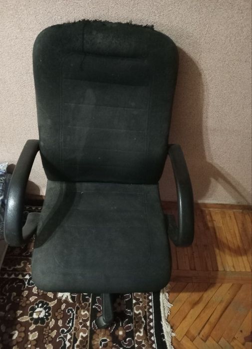 Кресло офисное бу , нужно только обшить