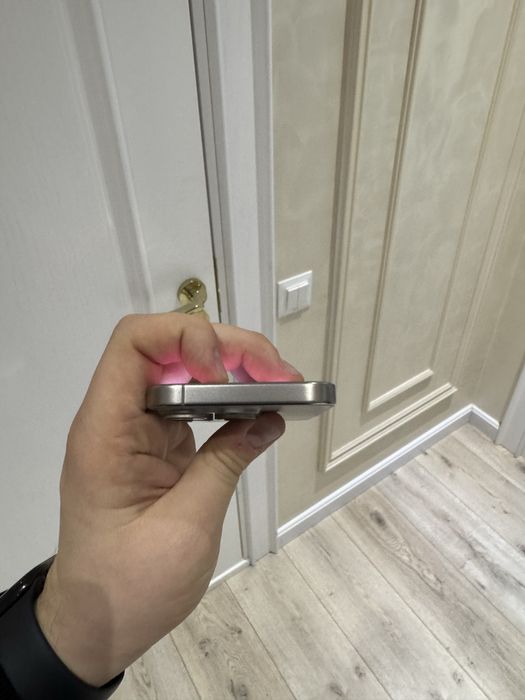 Iphone 15 pro 256gb yomkost 87%