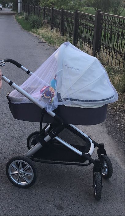 Продам коляску 2 в 1.