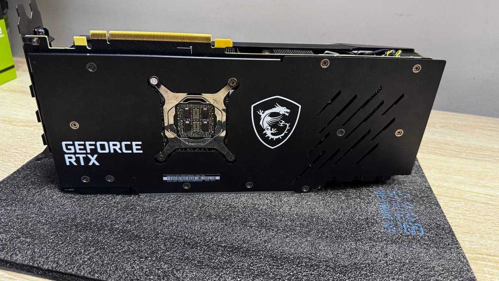 MSI GeForce RTX 3090 GAMING X TRIO 24gb