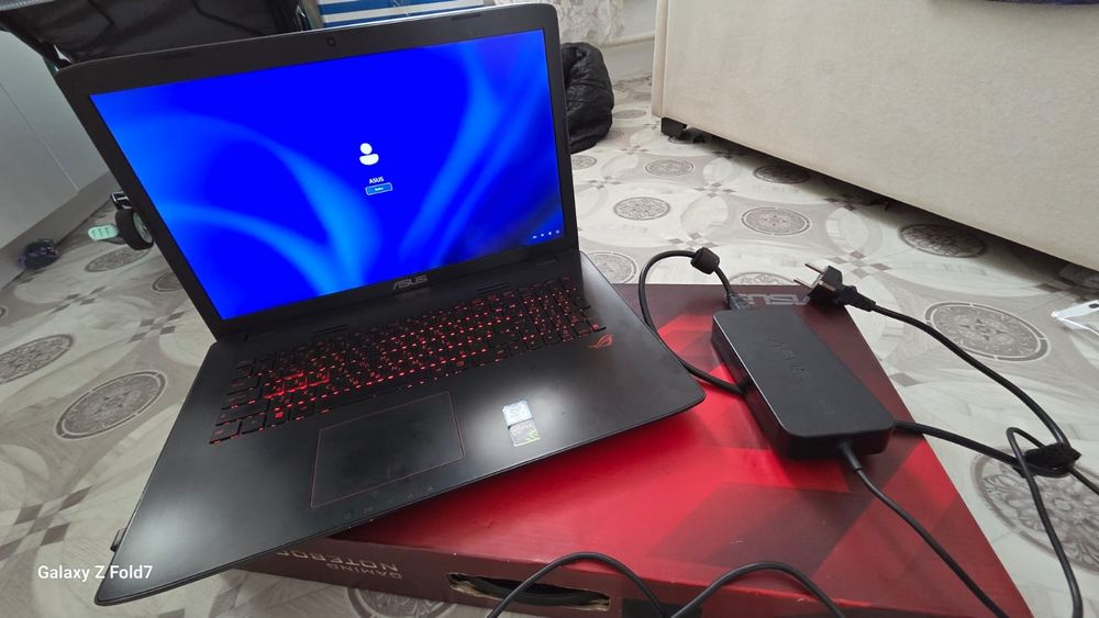 Продам ноутбук Asus rog gaming.