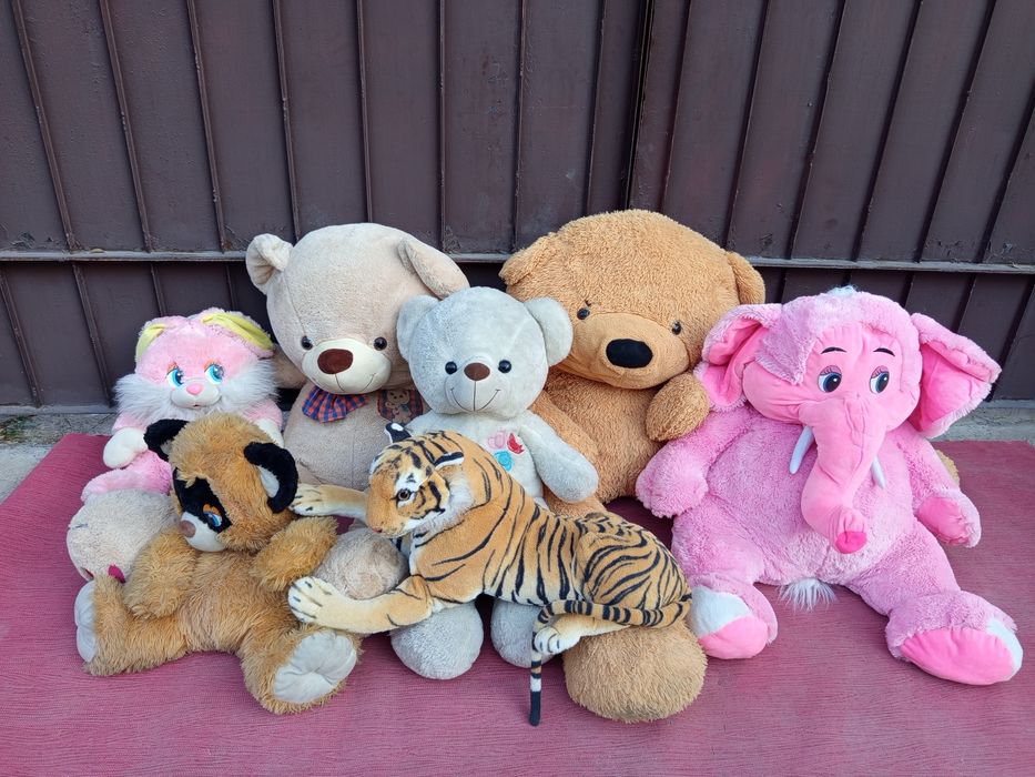 Мягкая игрушка за всё 3000 .