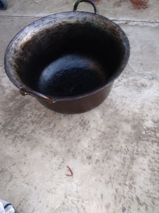 Ceaun din FONTĂ  50/60 litri