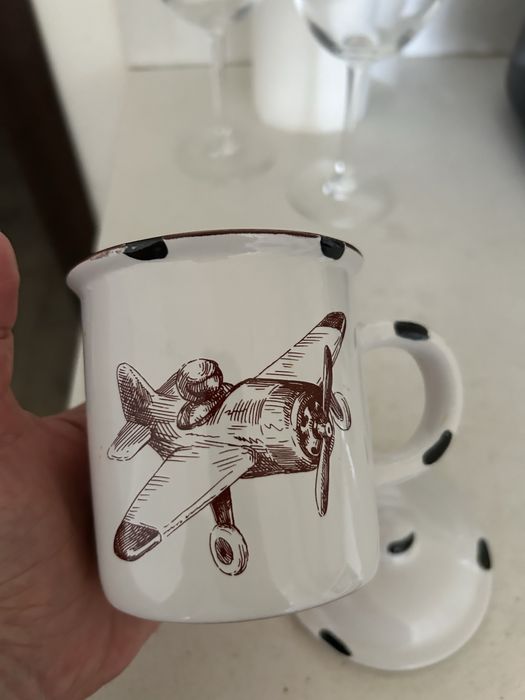 Винтидж порцелавова чаша с капак 250-280 мл.нова