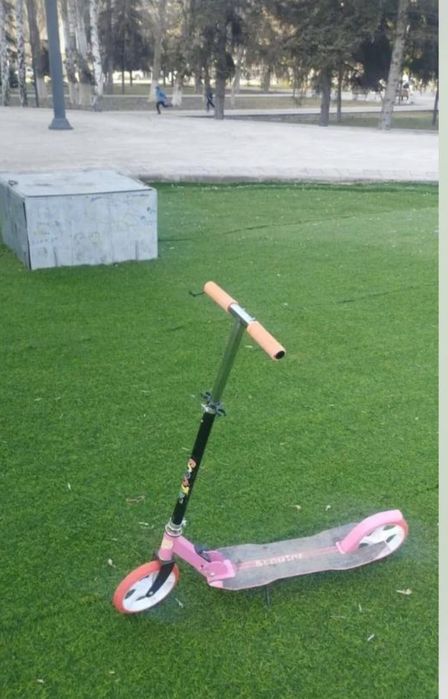 Продам десткий самокат