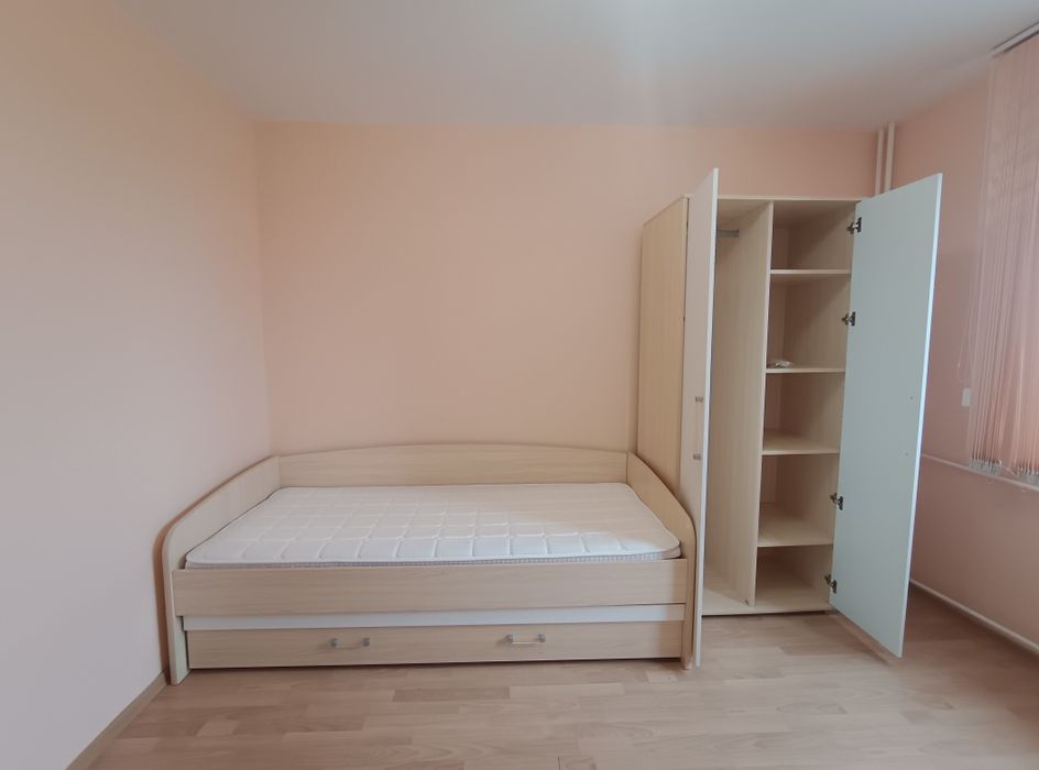 Комплект Единично легло с гардероб