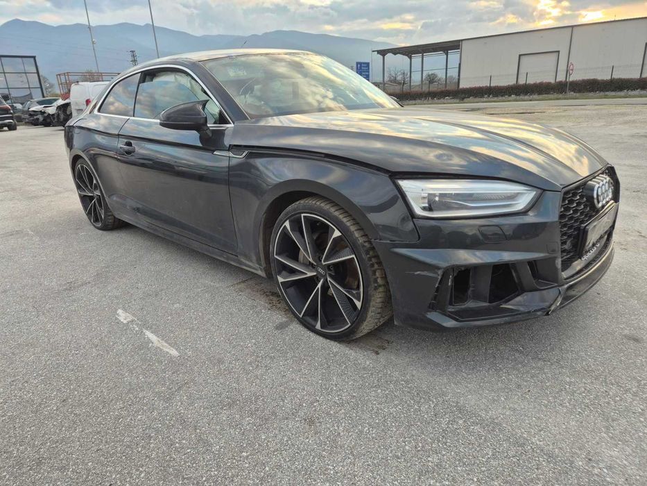 AUDI A5-на части