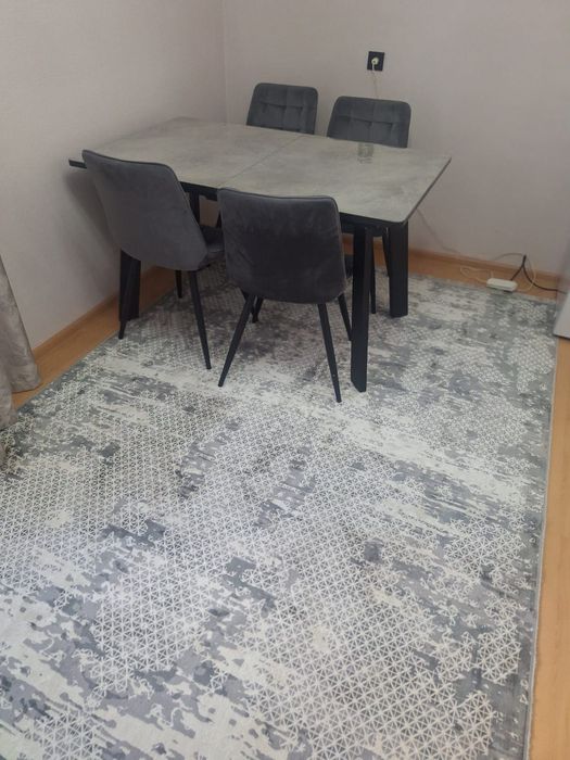 Продам стол + 6 стульев