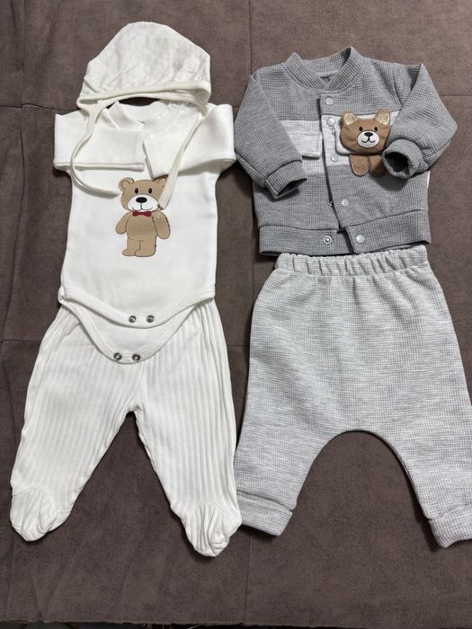 Костюмчик для  новорожденного.