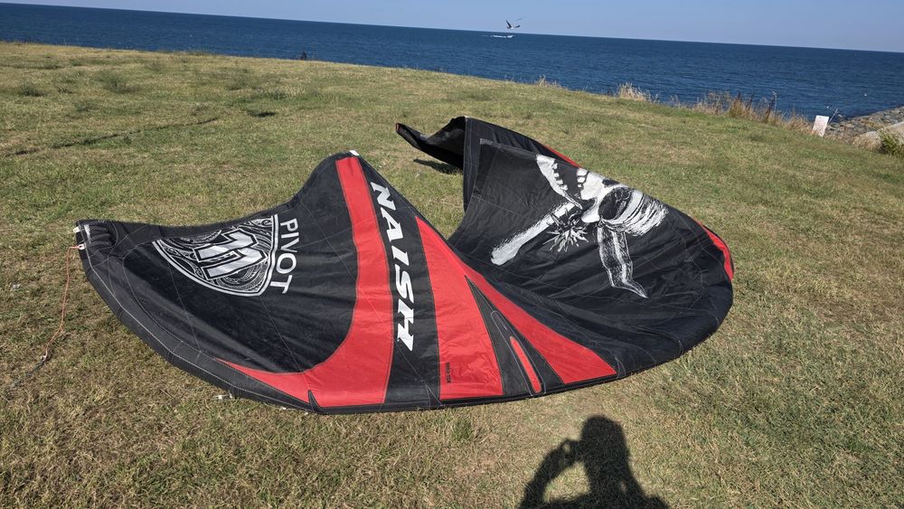 Kite zmeu Naish pivot 11m limited pirate edition