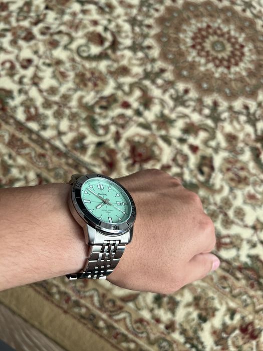 Продам часы Casio оригинал mtp vd 01