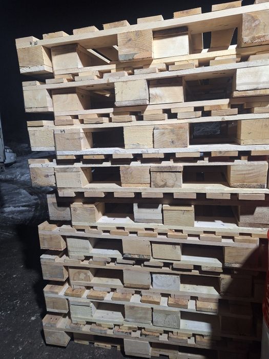 Поддоны   продам