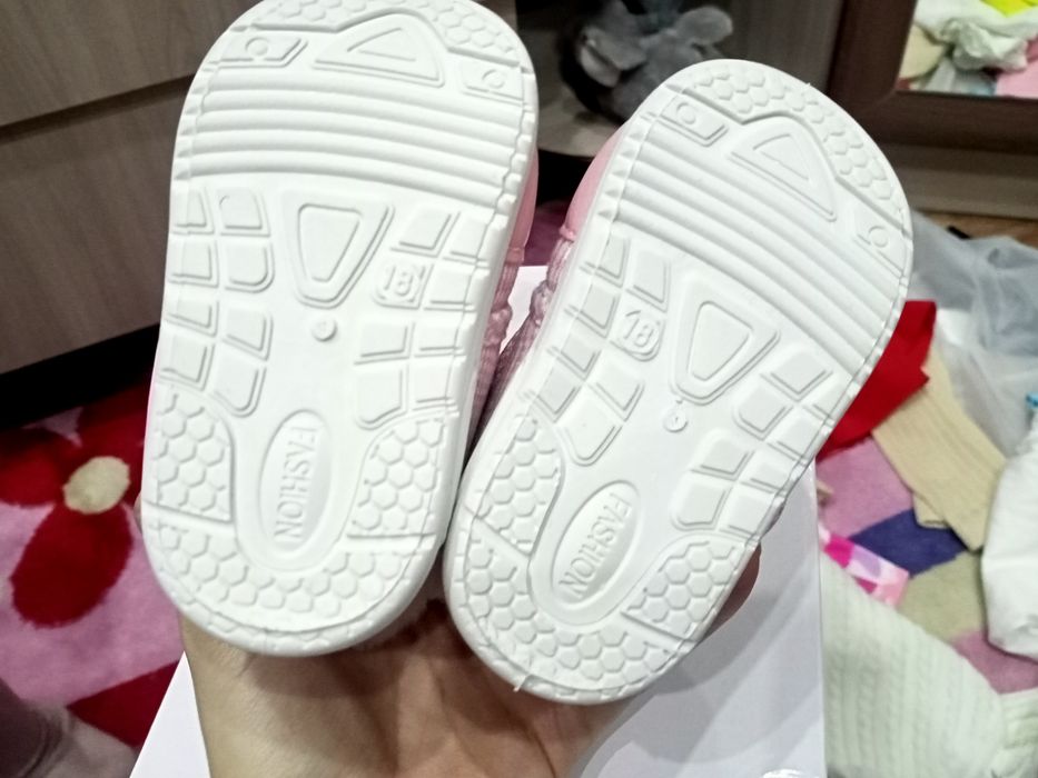 Детские демисезонные ботинки