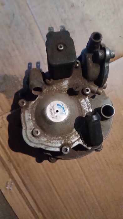 В продаже двигатель м104 2.8