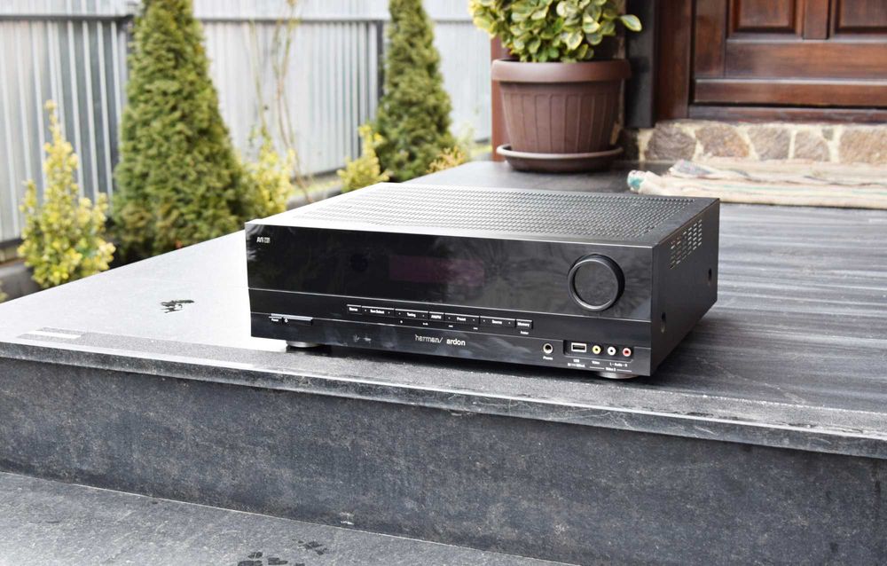 Amplificator 5.1 Harman Kardon AVR 70, Receiver Defect