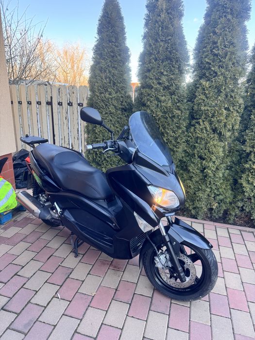 Yamah X-Max 2012 250 cmc (nu suzuki, cf moto, honda, suzuki, bmw)