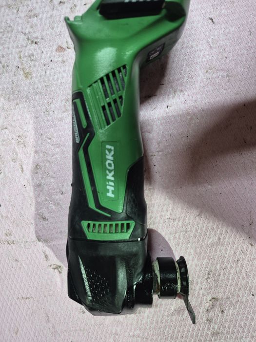 Multimaster multicuter HIKOKI CV 18 DBL