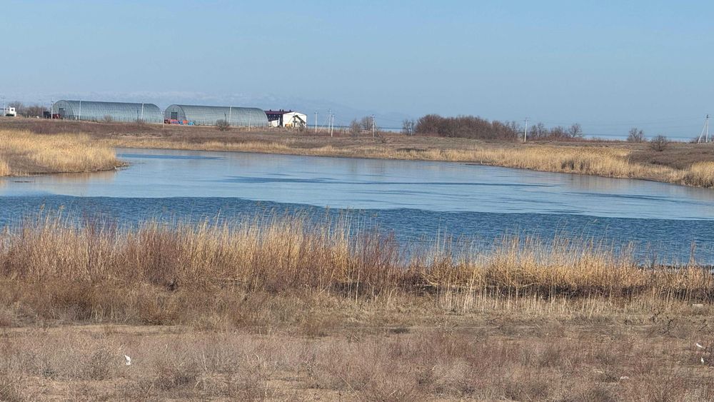 Продается Коммерческий участок 63 соток.