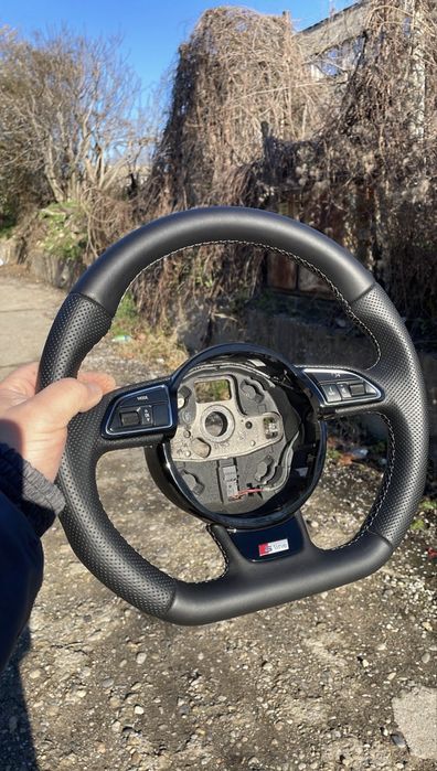 Волан за Ауди ОРИГИНАЛЕН