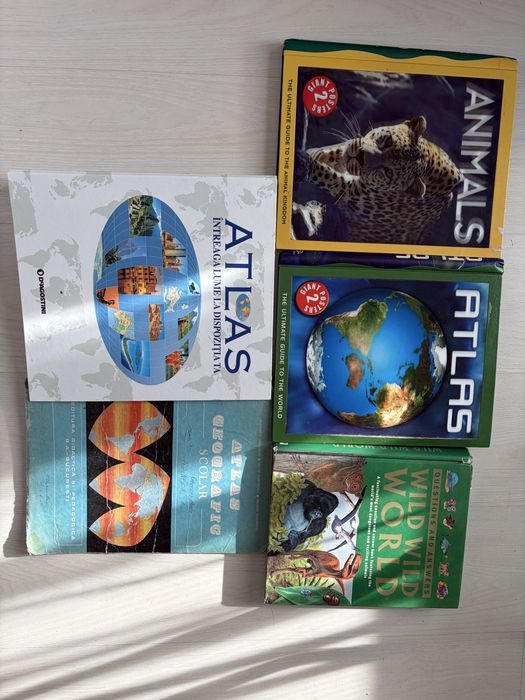 Lot Atlase si enciclopedii -5 bucati- pret pentru toate