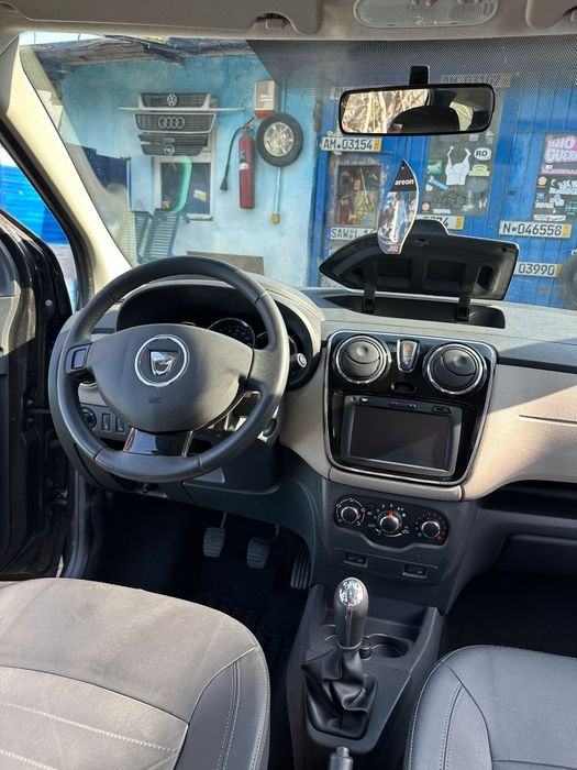 Dacia Lodgy 5 locuri
