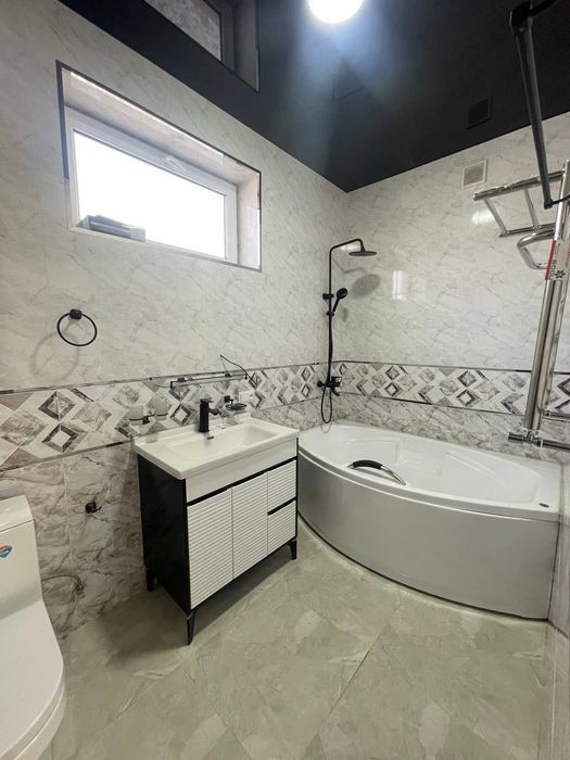 Mirabodskiy R-n kottejni gorodok zakritiy teretoriya 1.2 sotik 3 qavat