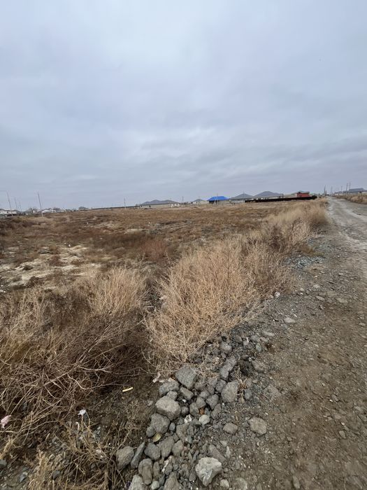 Ақжардан 1 гектар жер сатылады.